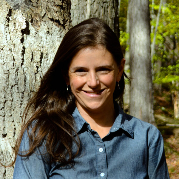 photo of Leslie Karasin