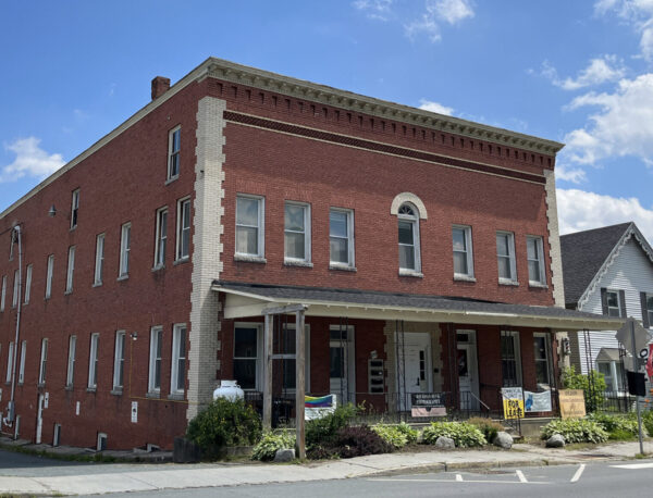 Brick building at 560 Railroad Street in St. Johnsbury, VT